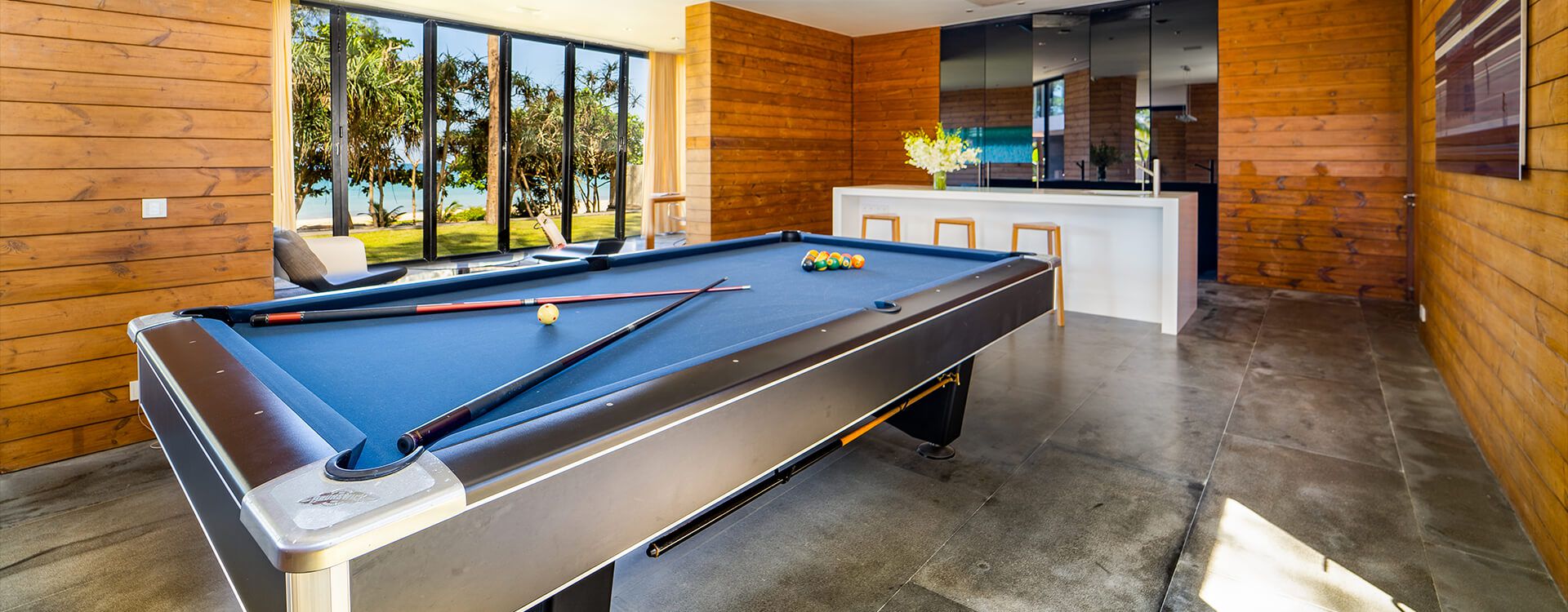 Grand Villa Noi - Pool table